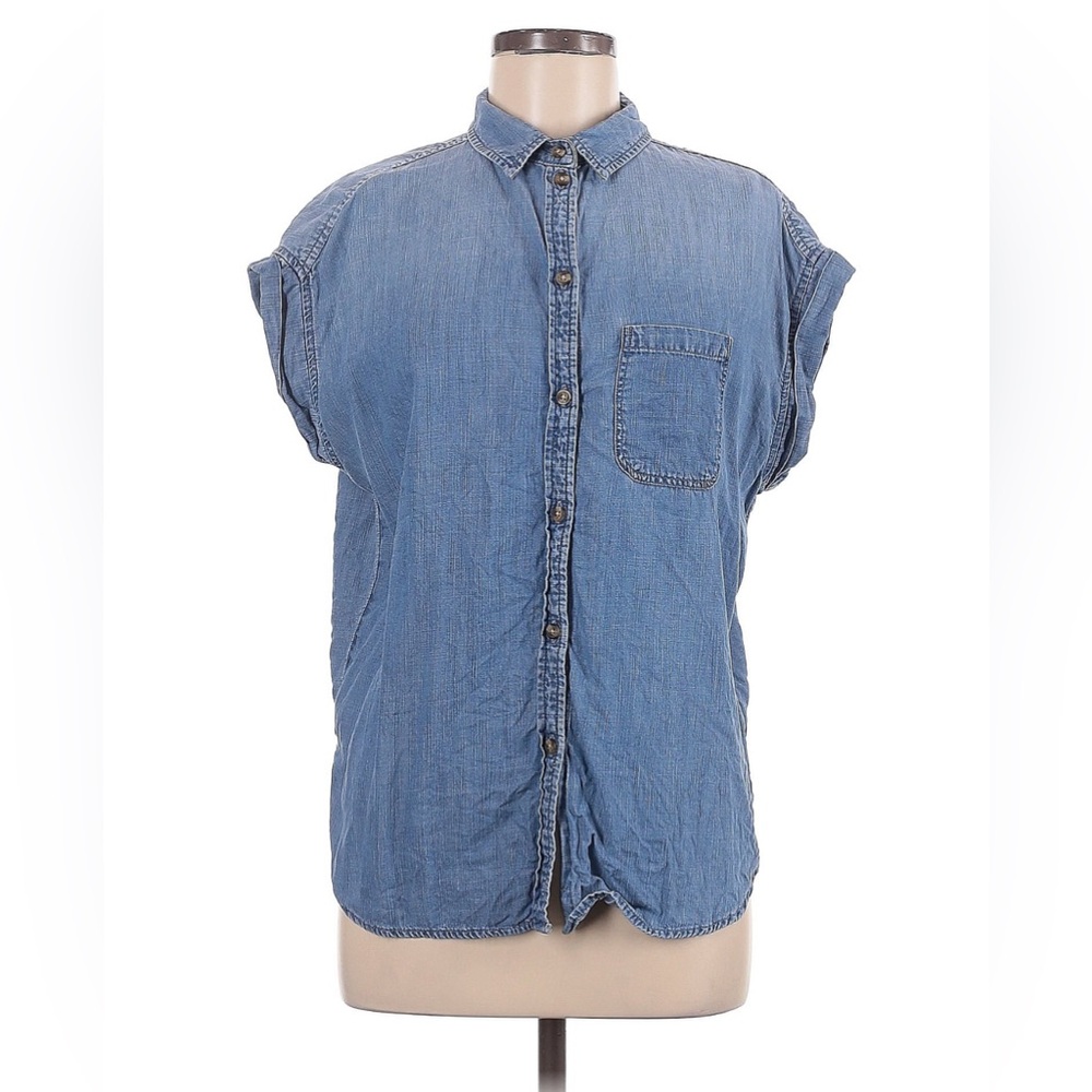 American Eagle Outfitters Blue Button Down Shirt